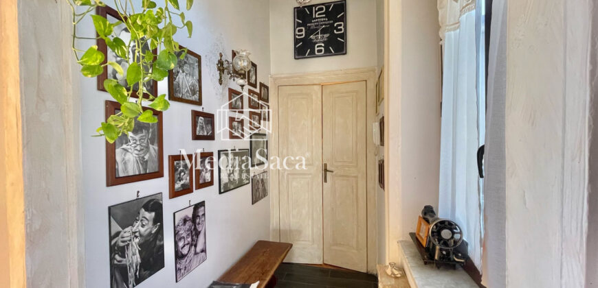 Casa con terrazzo